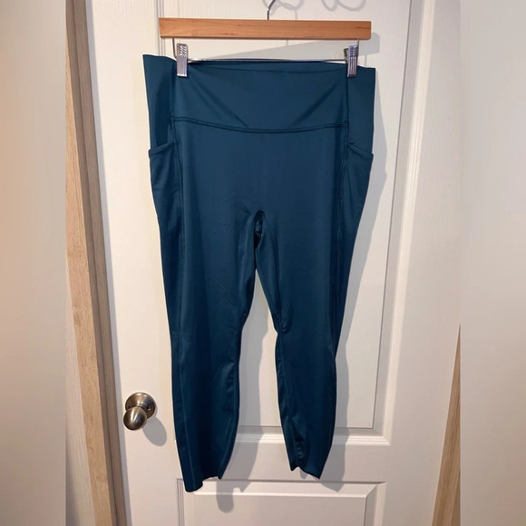 All in Motion athletic leggings size xxl - Picture 1 of 6